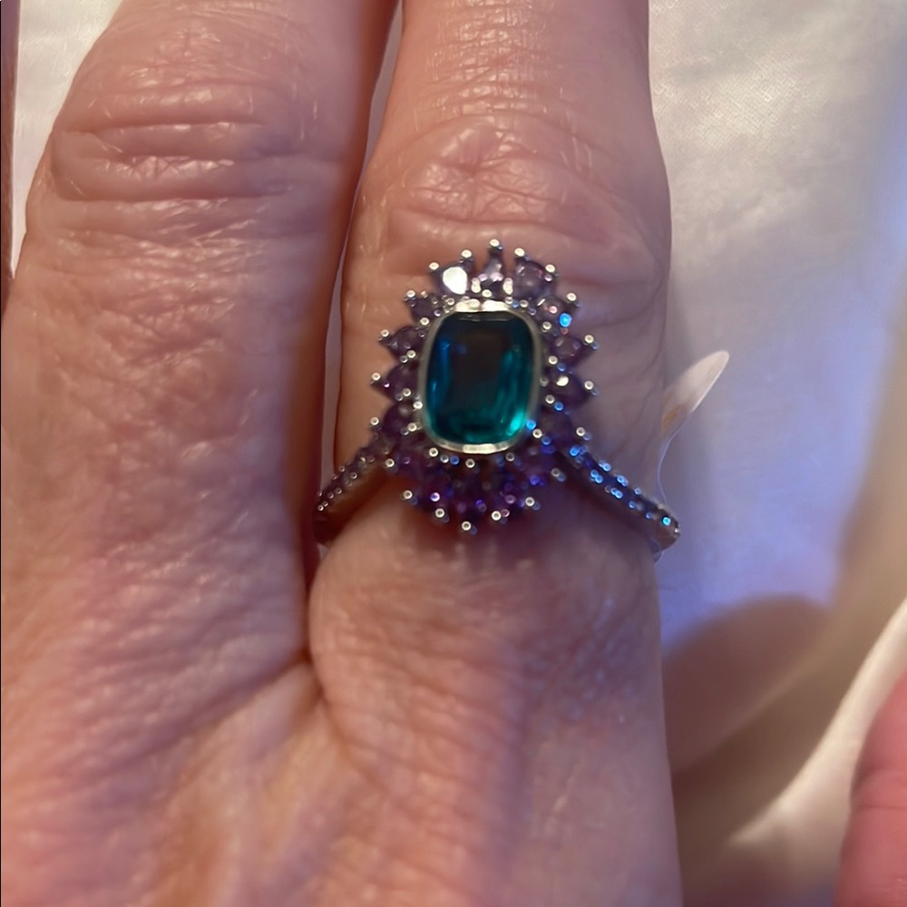 Charming and Chic Aquamarine Silver Ring